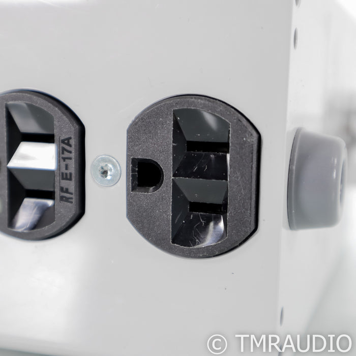 Audience aR2p AC Power Conditioner; Adept Response (Demo w/ Warranty)
