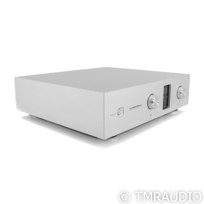 Luxman C-600F Stereo Preamplifier
