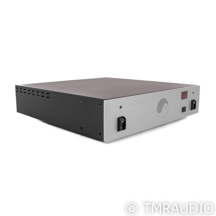 Equitech Model Q AC Line Power Conditioner