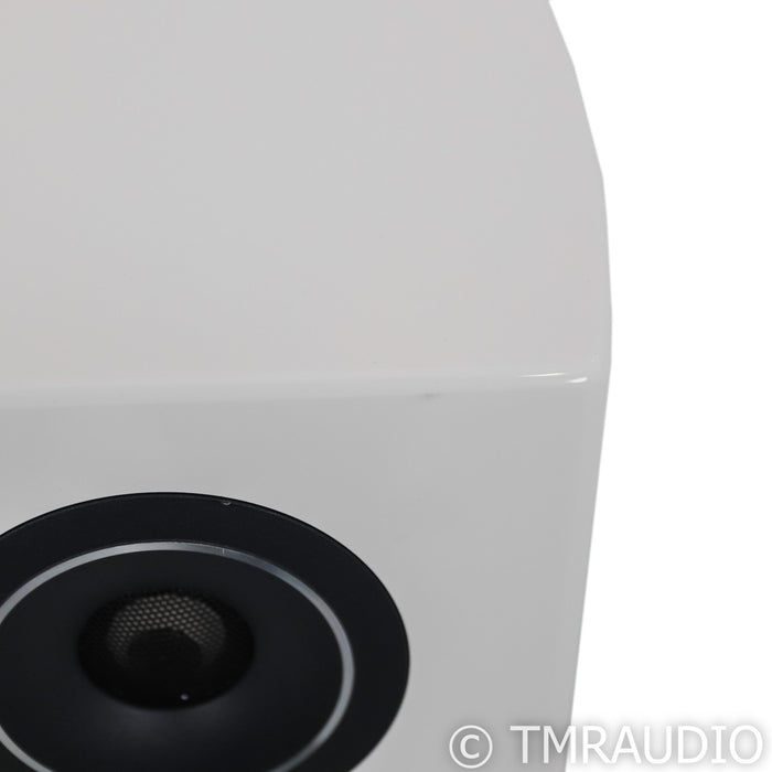 Canton Vento 876.2 Floorstanding Speakers; White Pair