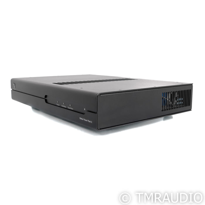PS Audio Stellar PowerPlant 3 AC Power Line Conditioner; Black
