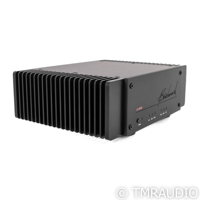Benchmark AHB2 Stereo / Mono Power Amplifier; AH-B2