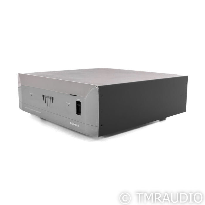 AudioQuest Niagara 5000 AC Power Line Conditioner; Silver