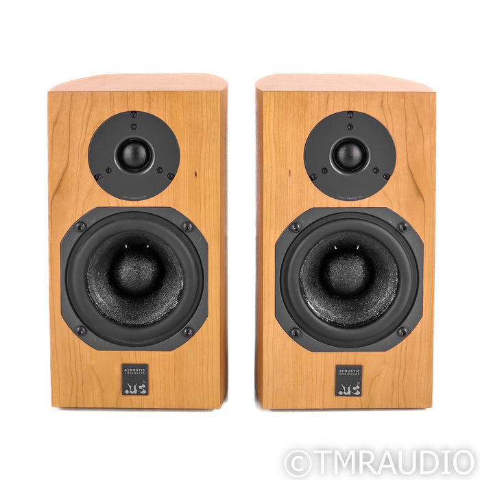 ATC SCM7 Bookshelf Speakers; Cherry Pair (Open Box)