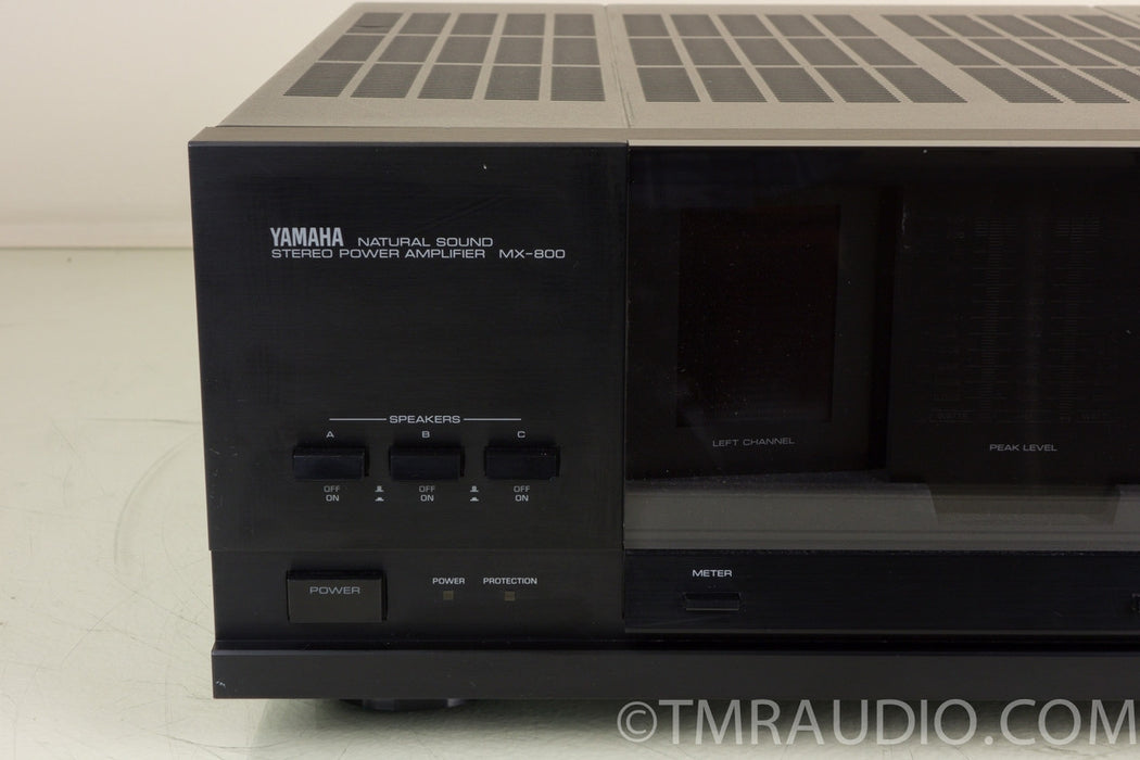 Yamaha MX-800 Stereo Power Amplifier 1
