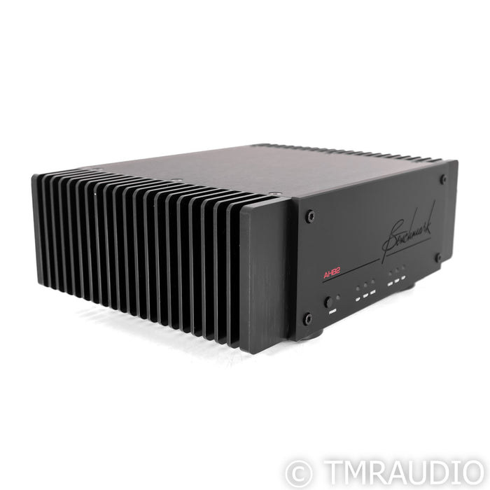 Benchmark Media AHB2 Stereo Power Amplifier