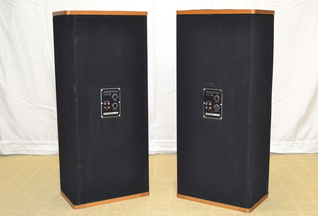 Vandersteen Model 2c Floorstanding Speakers