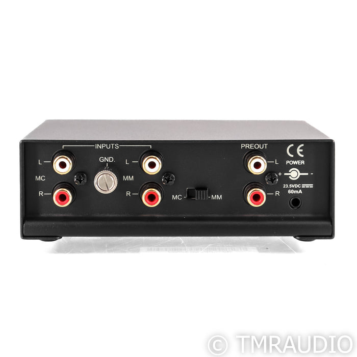 NAD PP 2e MM / MC Phono Preamplifier; PP2e