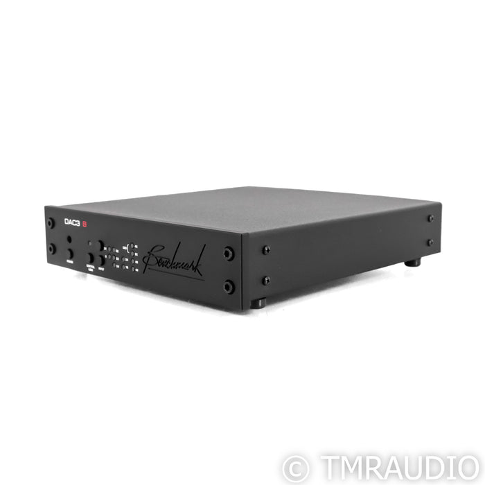 Benchmark DAC3 B DAC; D/A Converter