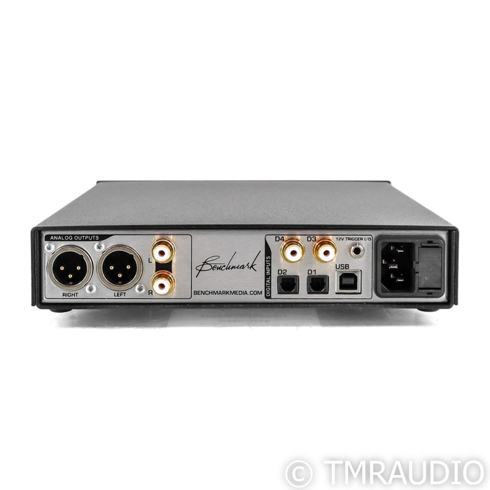 Benchmark DAC3 B DAC; D/A Converter