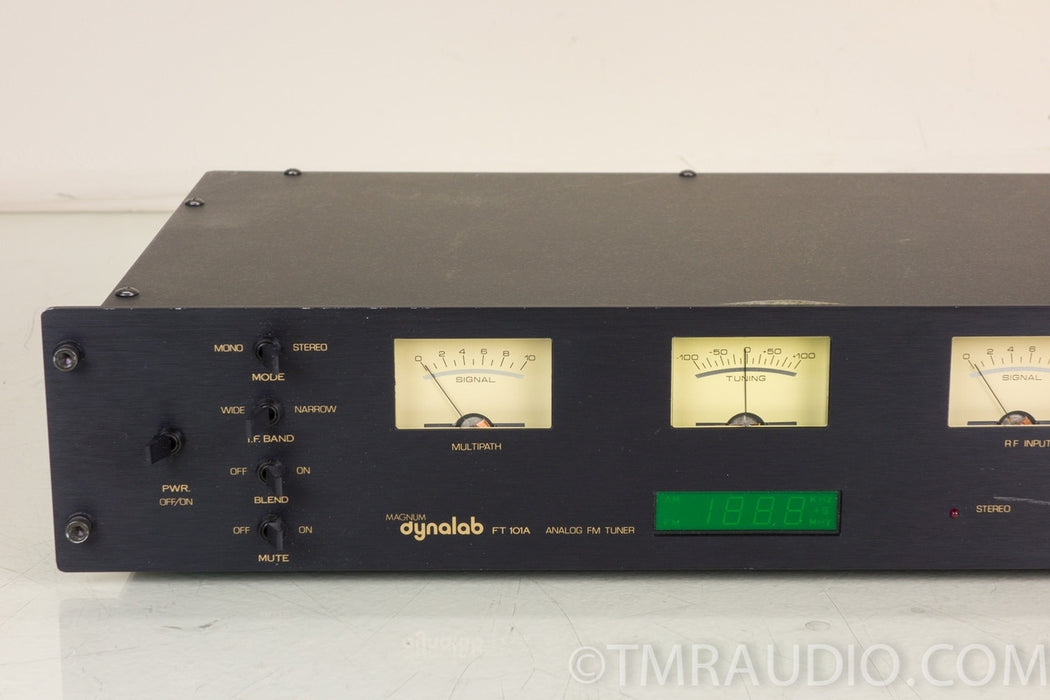 Magnum Dynalab FT-101a Analog FM Tuner