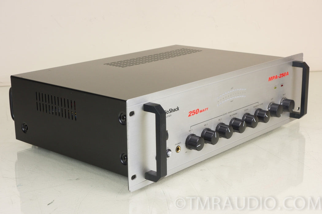 Radio Shack MPA-250A 250 Watt Stereo / Mono PA Integrated Amplifier