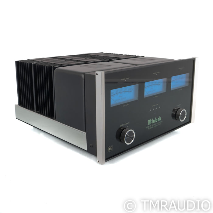 McIntosh MC207 Seven Channel Power Amplifier; MC-207
