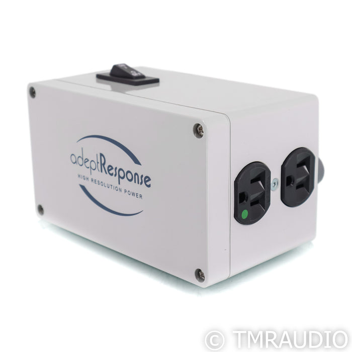 Audience Adept Response aR2p AC Power Line Conditioner