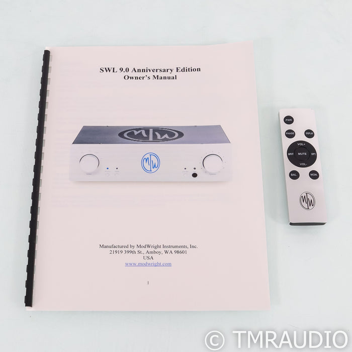 ModWright SWL9.0 Anniversary Edition Stereo Preamplifier; Tube Hybrid (Open Box)