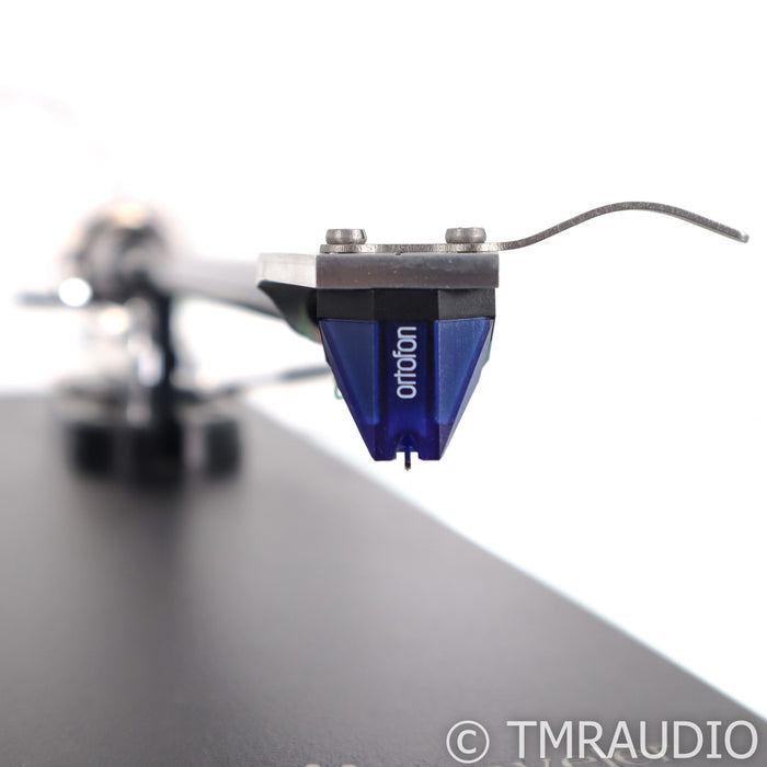 VPI Traveler 2 Turntable; Ortofon 2M Blue Cartridge