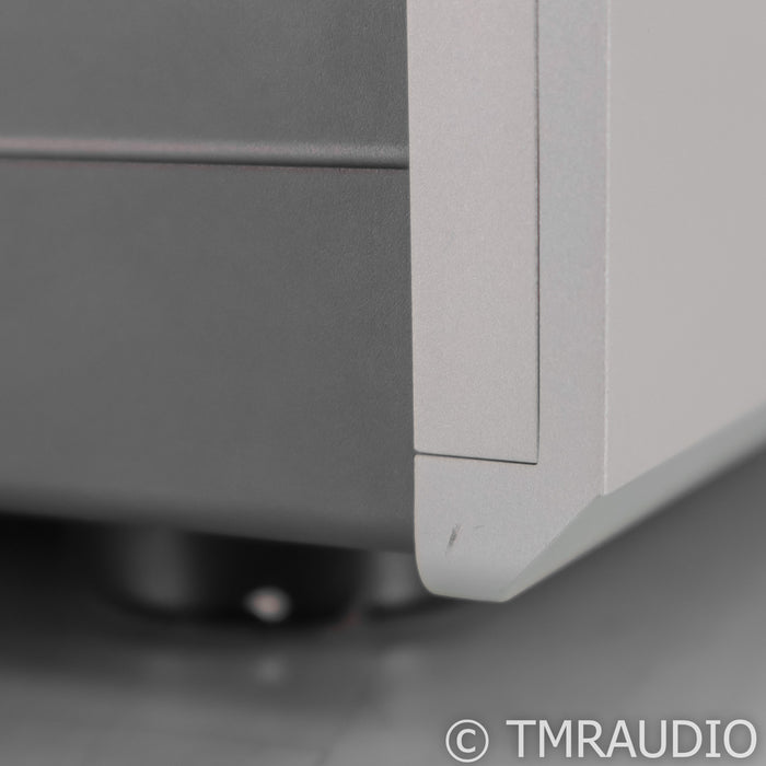 Luxman L-590 AXII Stereo Integrated Amplifier; MM / MC Phono