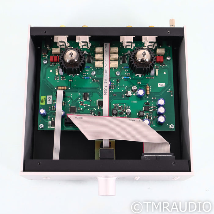 Pro-Ject Tube Box DS2 MM / MC Tube Phono Preamplifier; DS-2; Silver