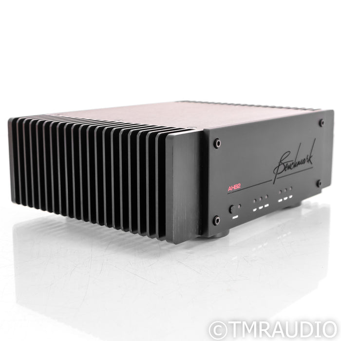 Benchmark AHB2 Stereo / Mono Power Amplifier; AH-B2
