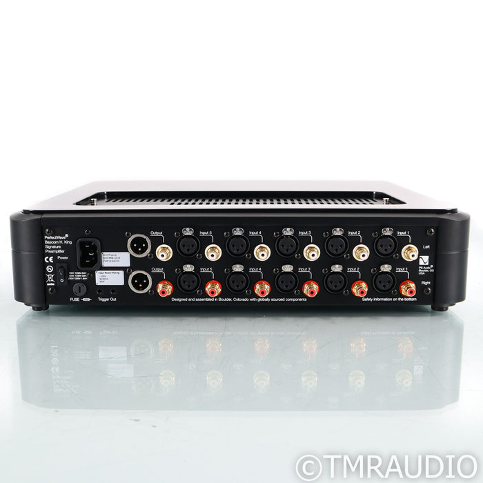 PS Audio BHK Signature Tube Preamplifier
