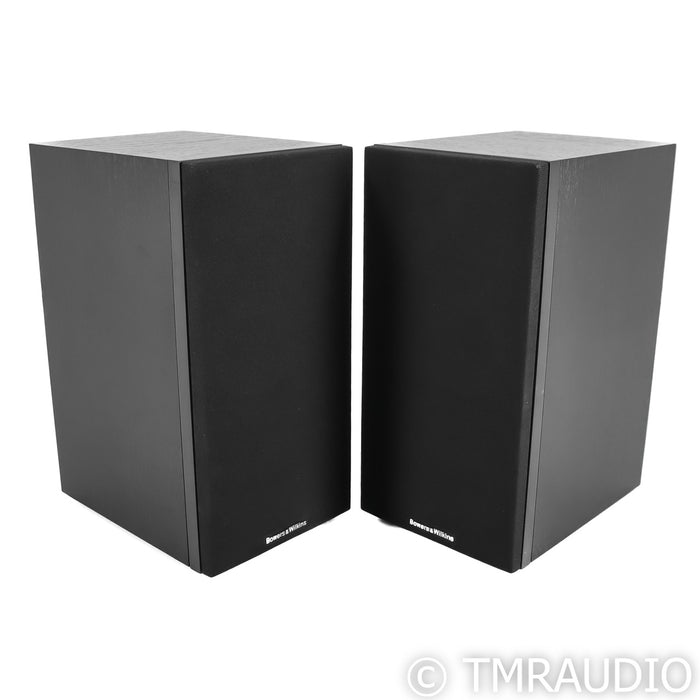 B&W 686 S2 Bookshelf Speakers; Black Pair
