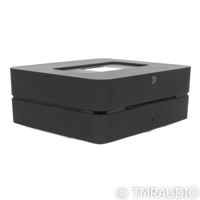 Bluesound VAULT 2i Server / Streamer / CD Ripper; 2TB; Black