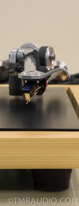 Rega Planar 25 Turntable