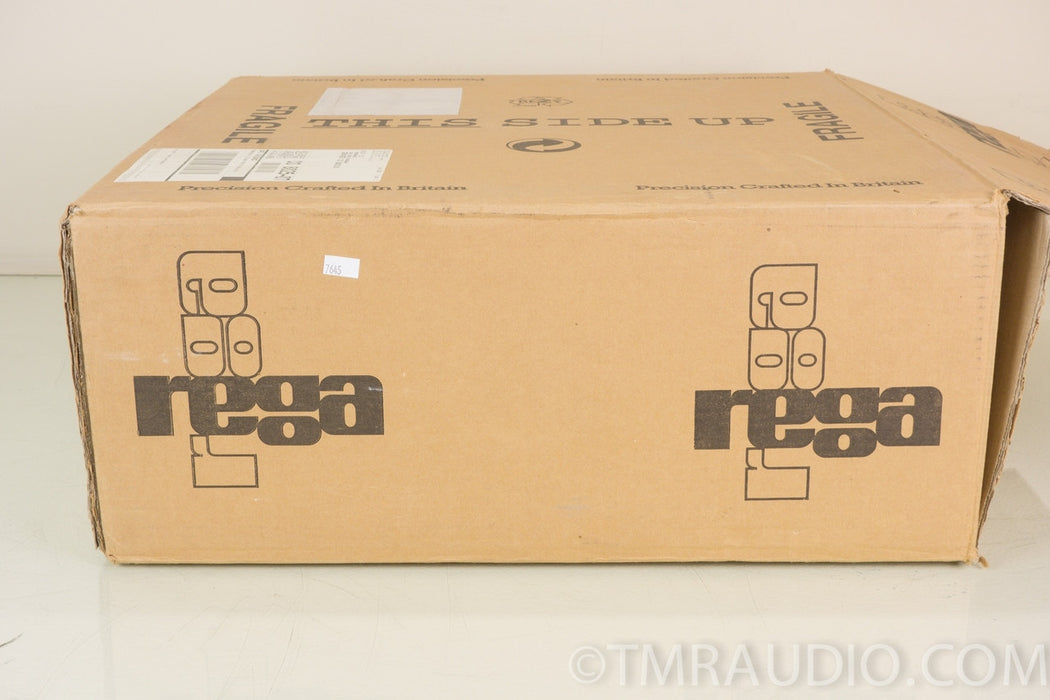 Rega Planar 25 Turntable