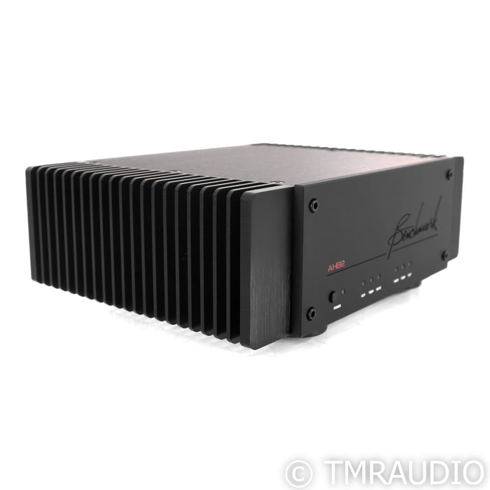 Benchmark Media AHB2 Stereo / Mono Power Amplifier; THX