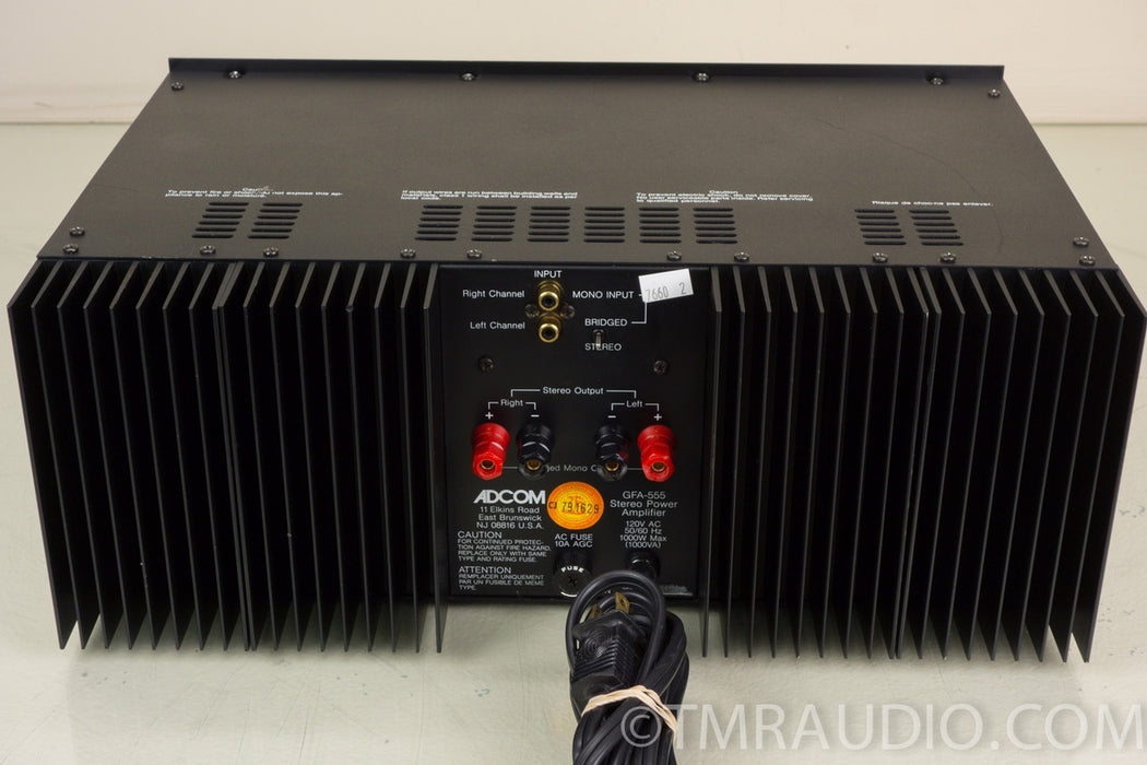 Adcom GFA-555 Stereo Power Amplifier