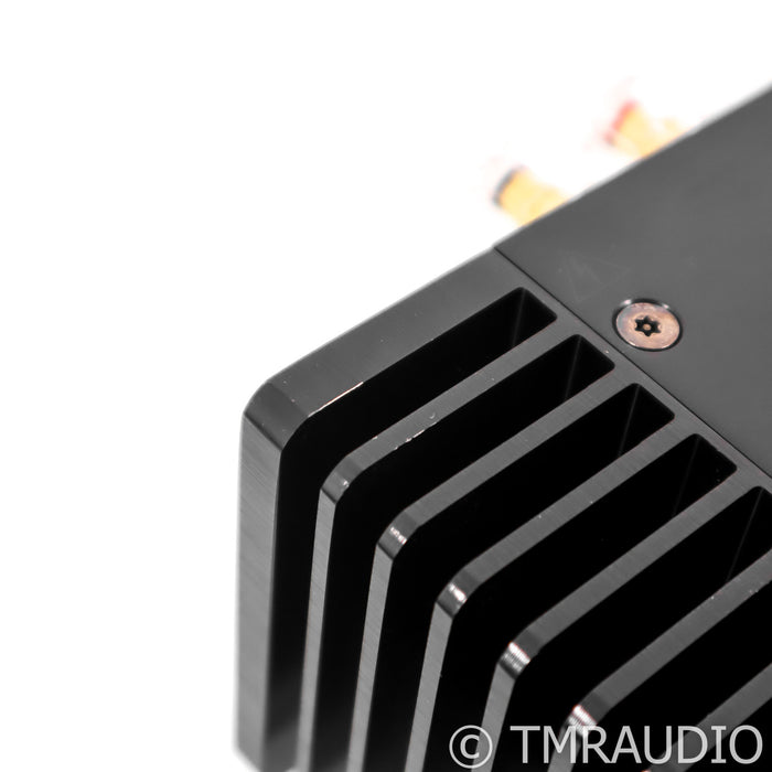 Benchmark AHB2 Stereo / Mono Power Amplifier; AH-B2