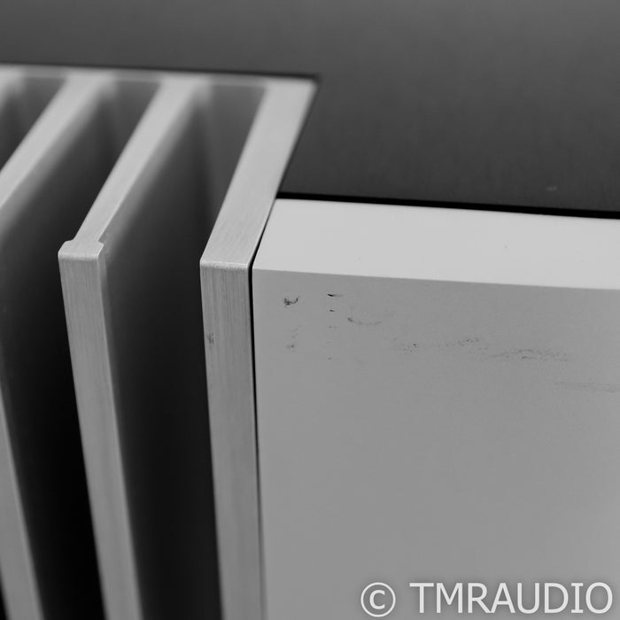 Classe CA5200 Five Channel Power Amplifier