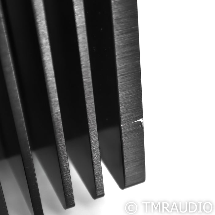 Benchmark AHB2 Stereo / Mono Power Amplifier