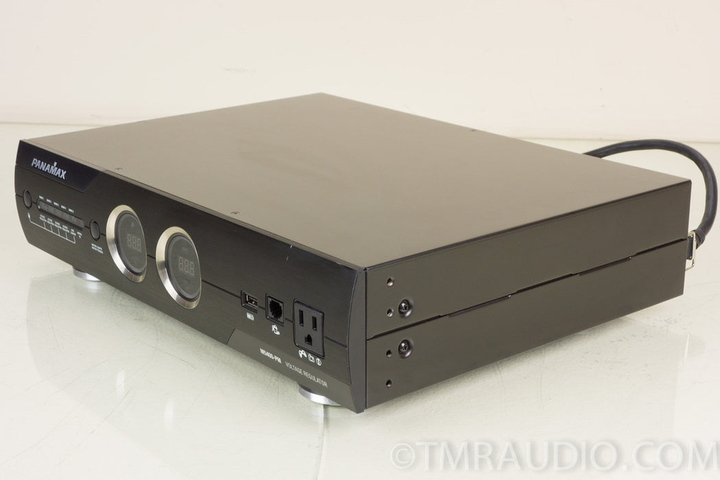 Panamax M5400-PM Voltage Regulator / Surge Protector
