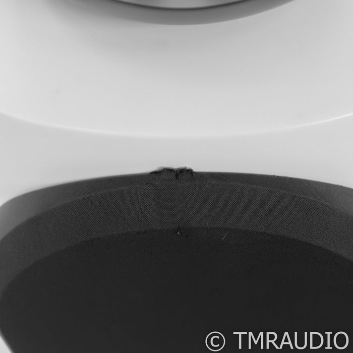 B&W 800 D3 Floorstanding Speakers; White Pair