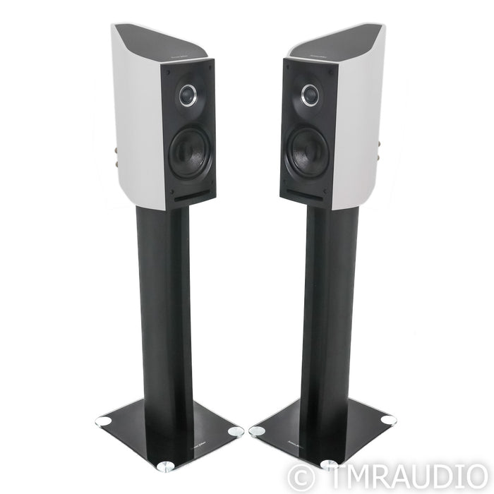 Sonus Faber Venere 1.5 Bookshelf Speakers; White Pair w/ Stands