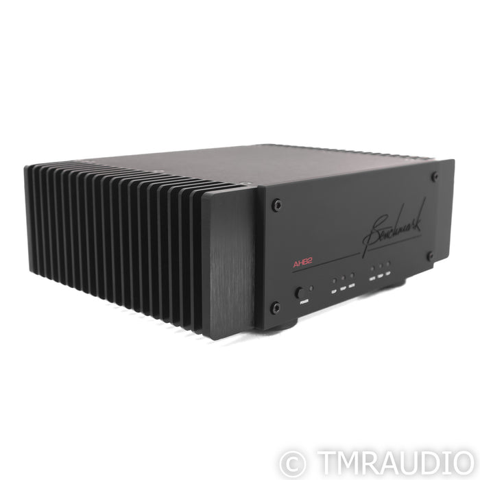 Benchmark AHB2 Stereo & Mono Power Amplifier