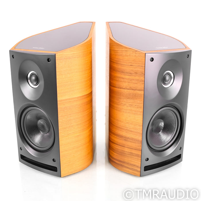 Sonus Faber Venere 2.0 Bookshelf Speakers; Walnut Pair