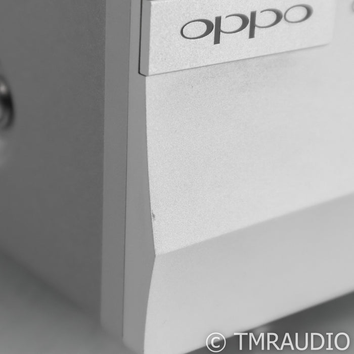 Oppo BDP-105D Universal BluRay Disc Player; Darbee