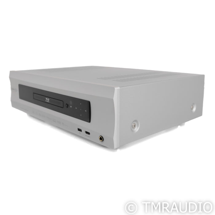 Oppo BDP-105D Universal BluRay Disc Player; Darbee