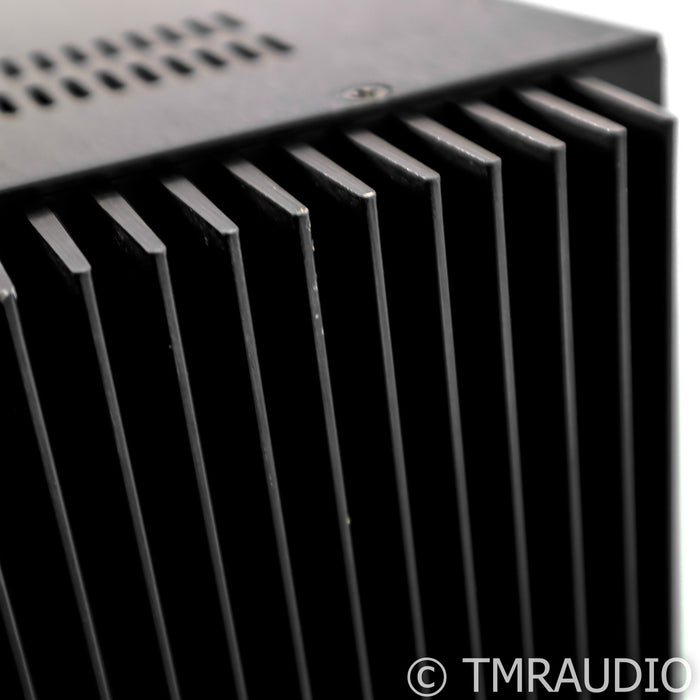 Aragon 2005 Five Channel Power Amplifier