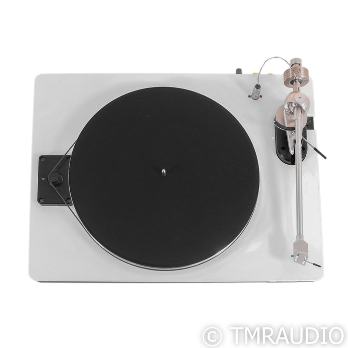 VPI Traveler Belt Drive Turntable; White (No Cartridge)