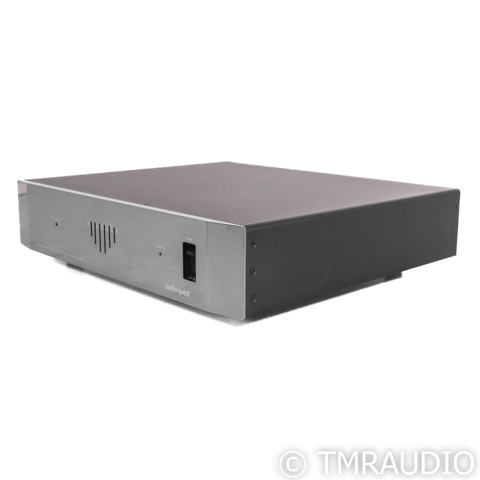 AudioQuest Niagara 3000 AC Power Line Conditioner