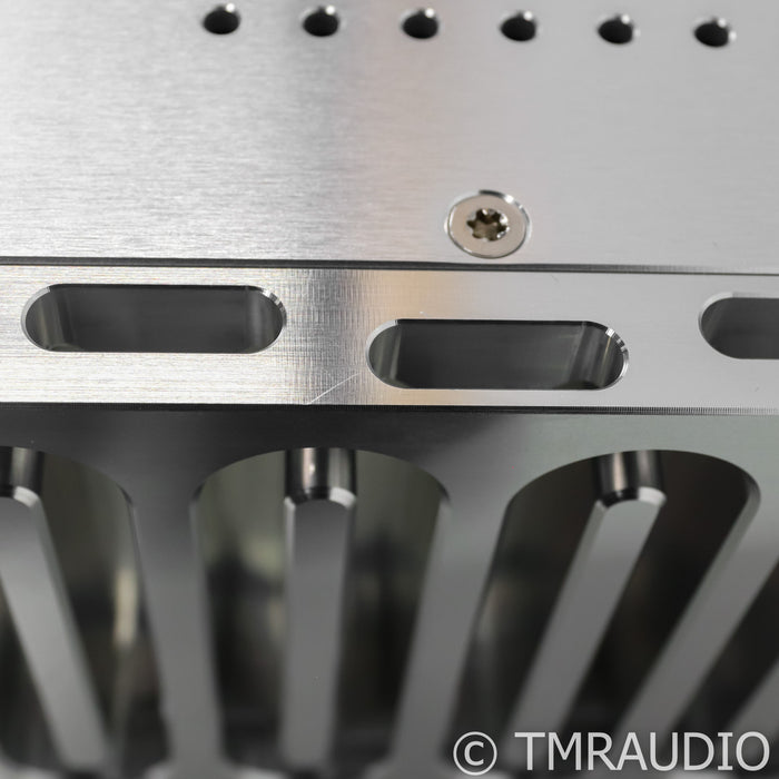 Dan D'Agostino Progression Stereo Integrated Amplifier; DAC Upgrade
