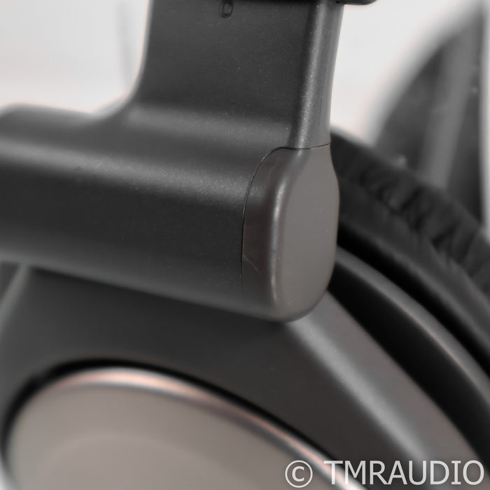 Sony MDR-V900 Closed Back Headphones