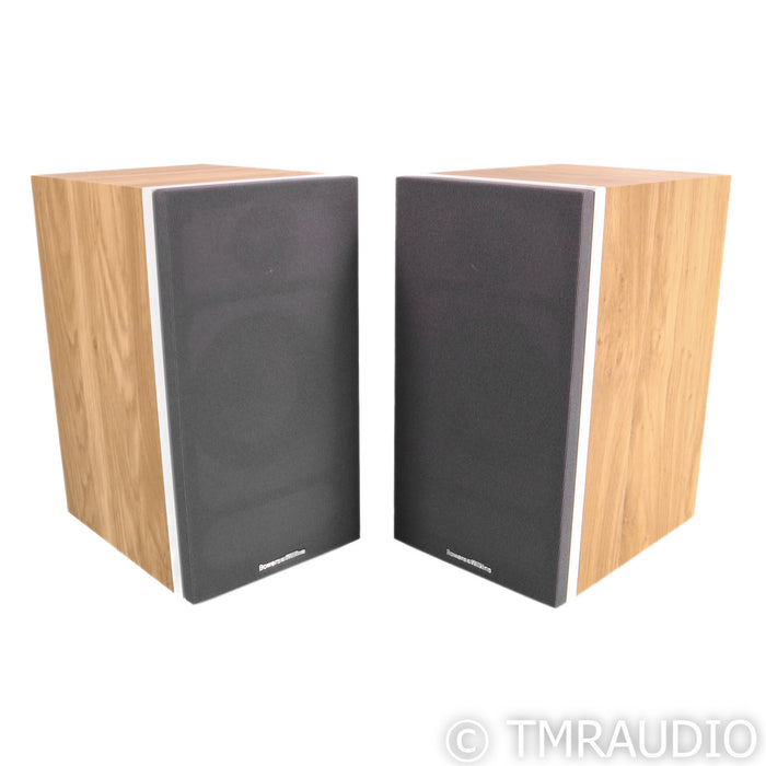 B&W 607 S2 Anniversary Edition Bookshelf Speakers; Oak Pair