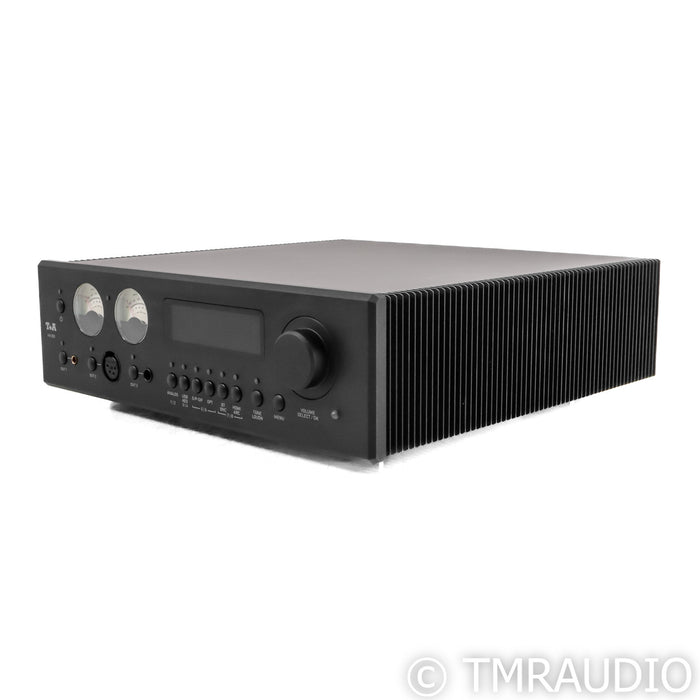 T+A HA 200 Headphone Amplifier