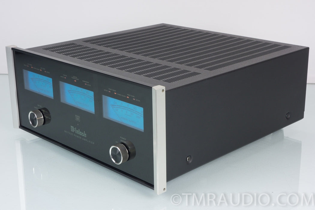McIntosh MC7205 200w x 5 Channel THX Power Amplifier in Factory Box