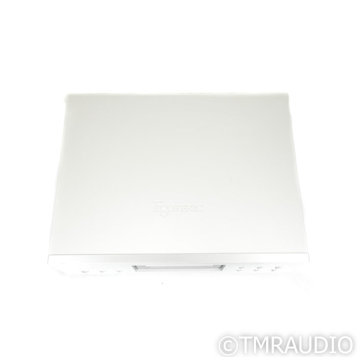 Esoteric Audio SA-60 Universal SACD & CD Player