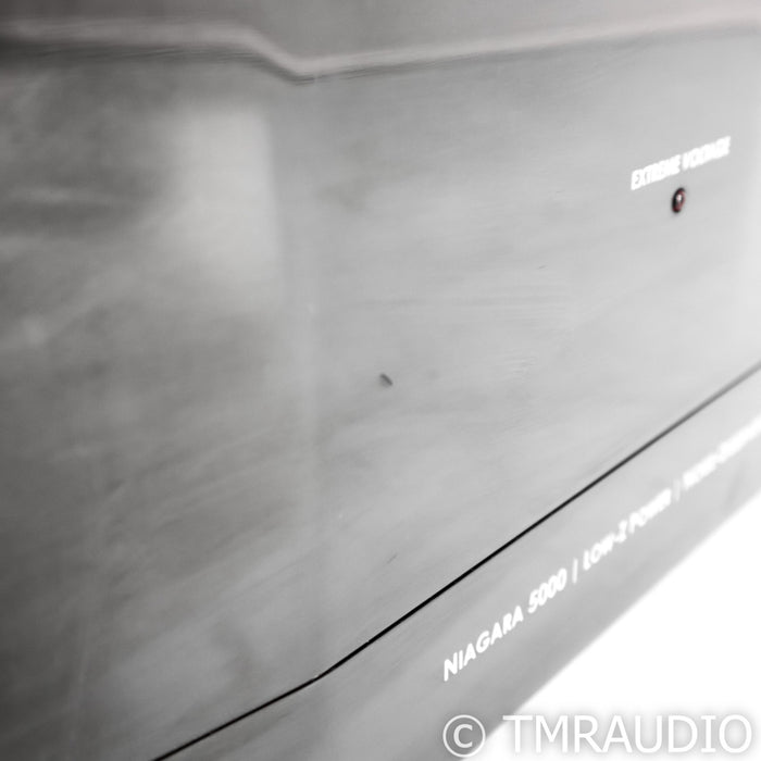 AudioQuest Niagara 5000 AC Power Line Conditioner